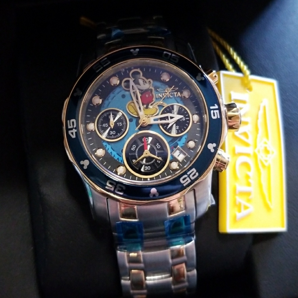 Watch LLIMITED EDITION